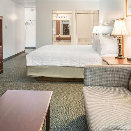 Knights Inn Sandusky Ngoại thất bức ảnh