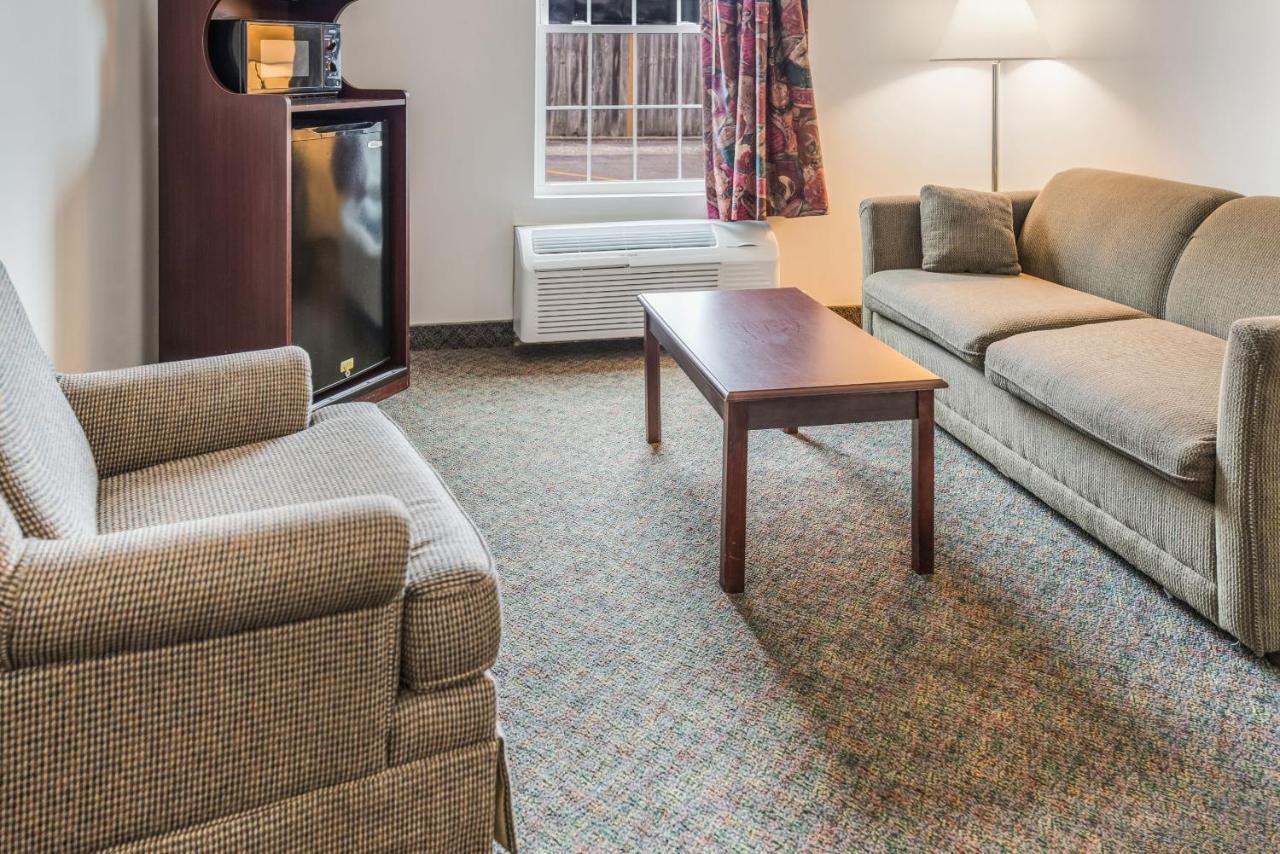 Knights Inn Sandusky Ngoại thất bức ảnh