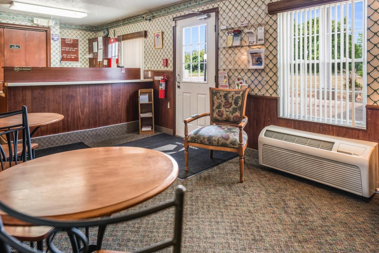 Knights Inn Sandusky Ngoại thất bức ảnh
