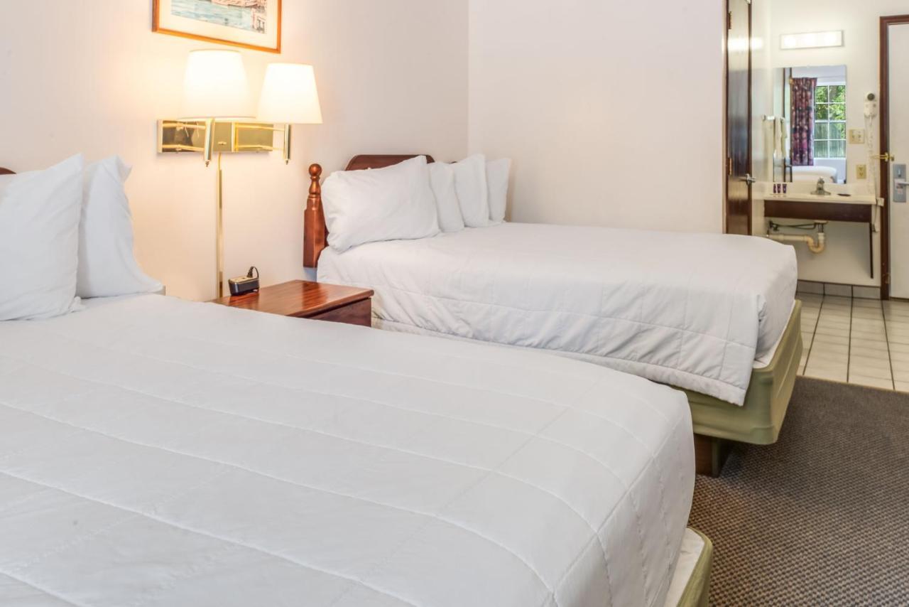 Knights Inn Sandusky Ngoại thất bức ảnh